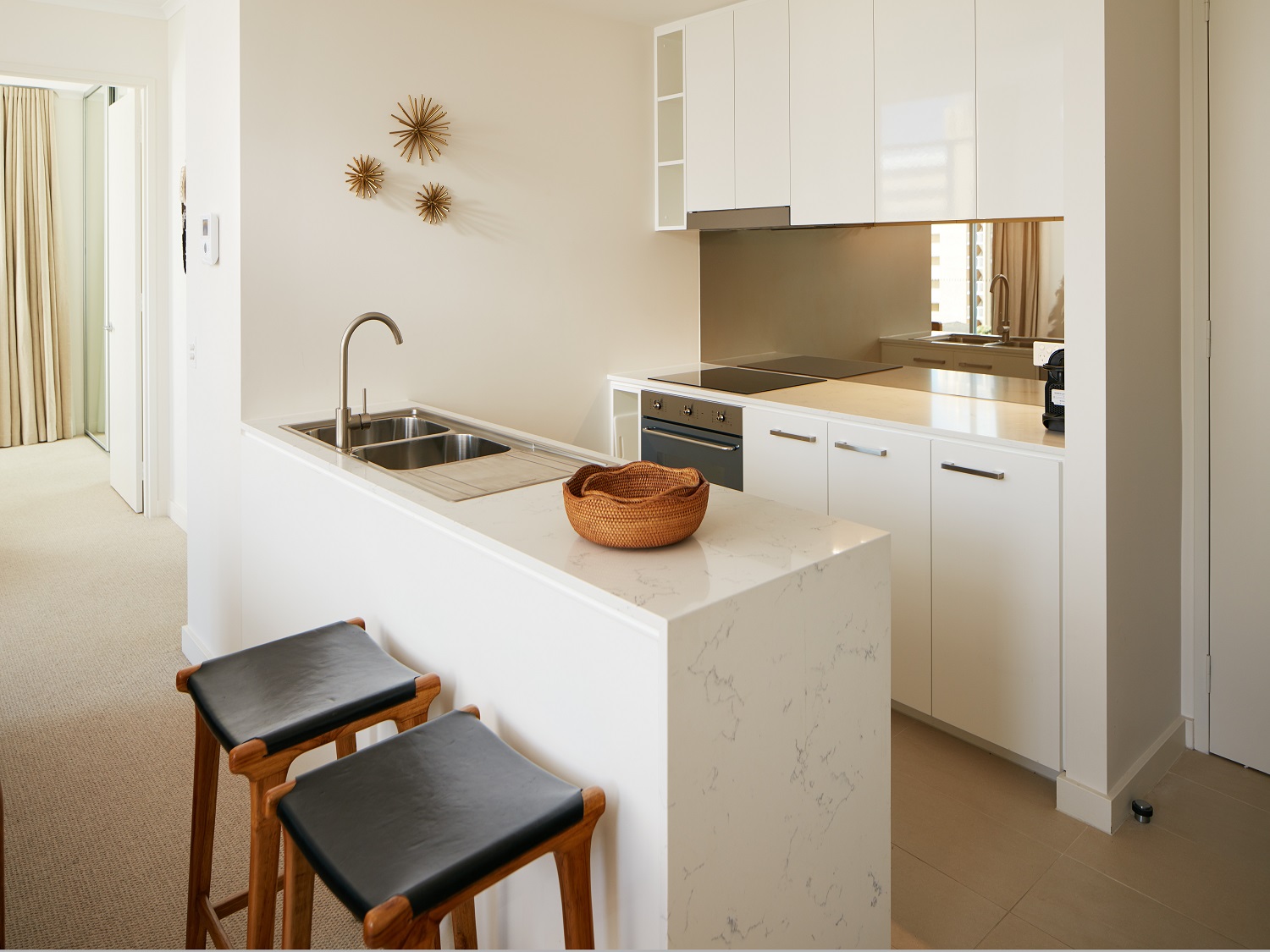One Bedroom Apartment - Stay 3 Pay 2