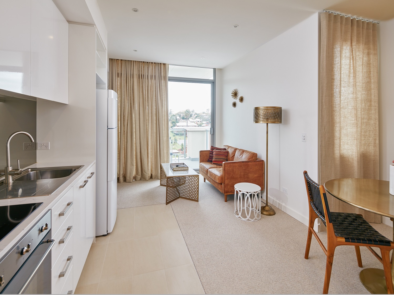 Studio Apartment - Stay 3 Pay 2