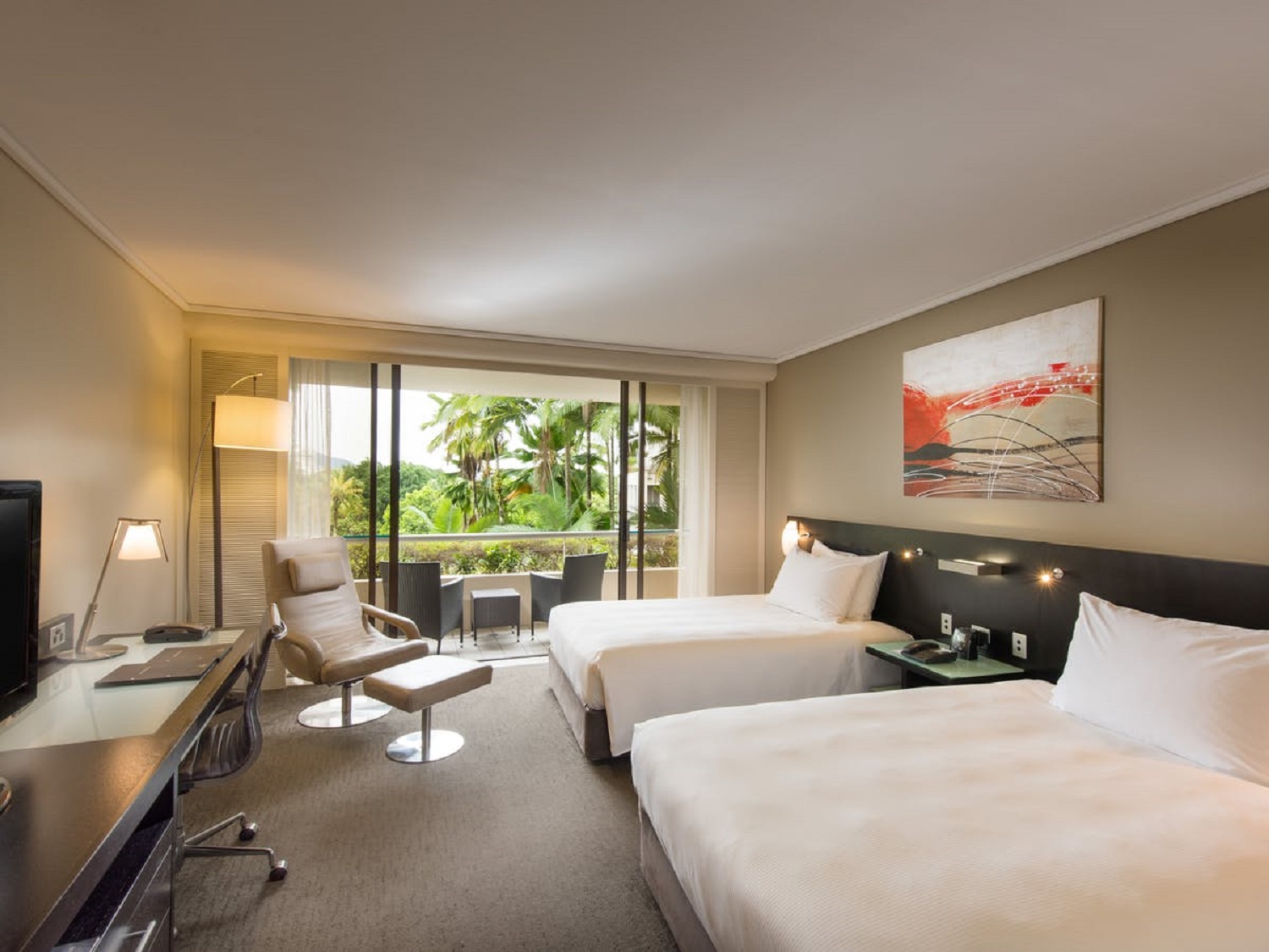 Double Hilton Guest Room