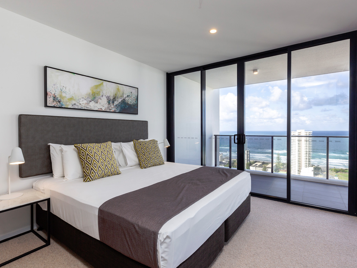 Two Bedroom Ocean View Apartment - SALE - 5 Night+