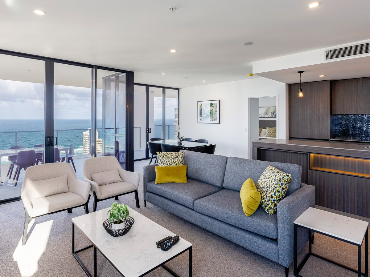 Three Bedroom Apartment - SALE - 5 Night+
